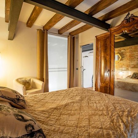 Апартаменты Venetian Loft Экстерьер фото