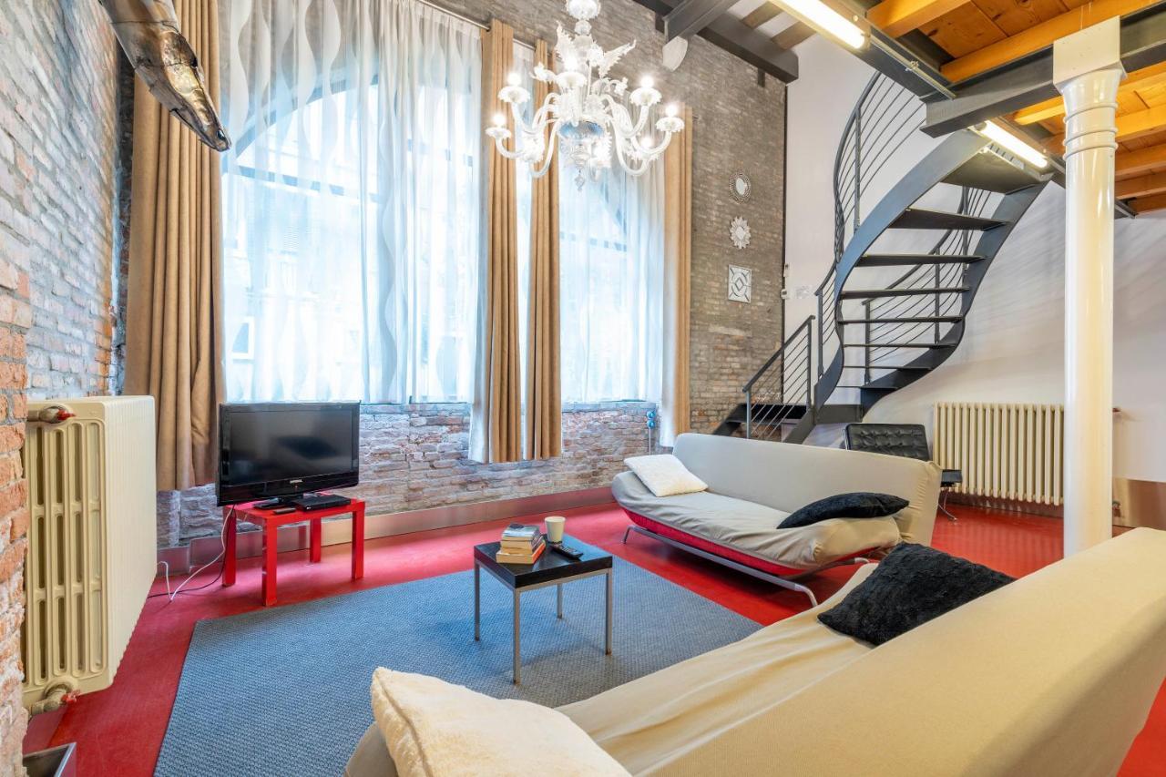 Апартаменты Venetian Loft Экстерьер фото